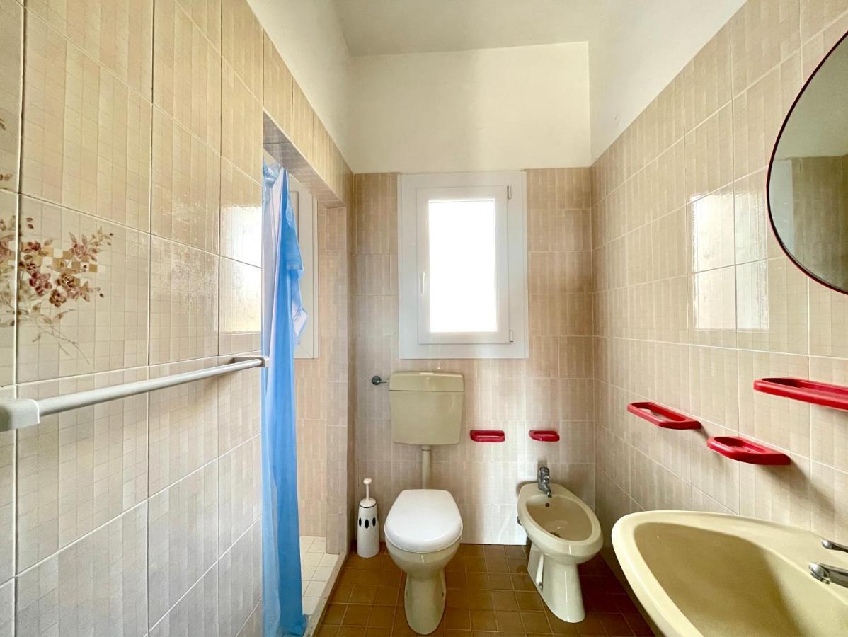 Villa Fronte Mare-Carraro Immobiliare Jesolo - Family Apartments Dış mekan fotoğraf